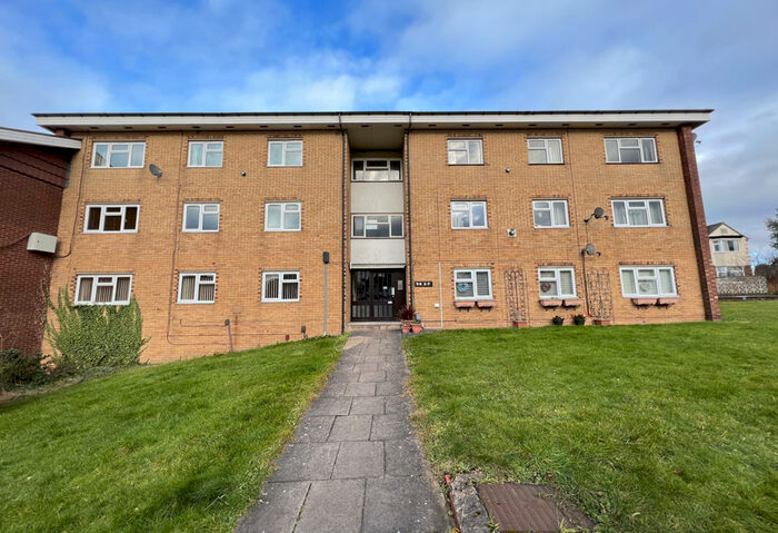 2 Bedroom Apartment To Rent In Bowling Green Road, Stourbridge, West Midlands, DY8