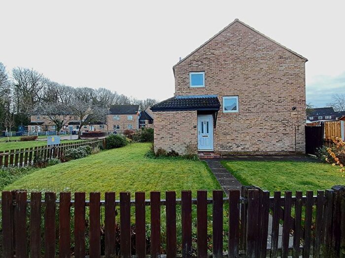 3 Bedroom Terraced House To Rent In Oakfield Road, Telford, TF5
