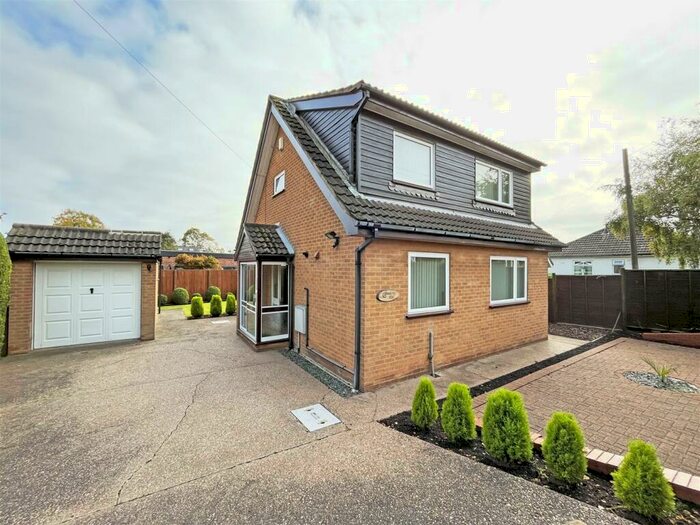 3 Bedroom Detached House To Rent In Hilton Road, Mapperley, Nottingham, NG3