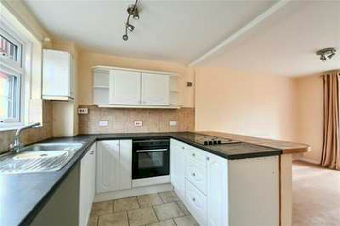 3 Bedroom Terraced House To Rent In East Swindon, SN3