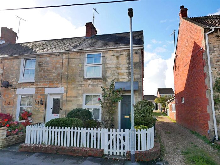 2 Bedroom Semi-Detached House For Sale In Shelburne Road, Calne, SN11