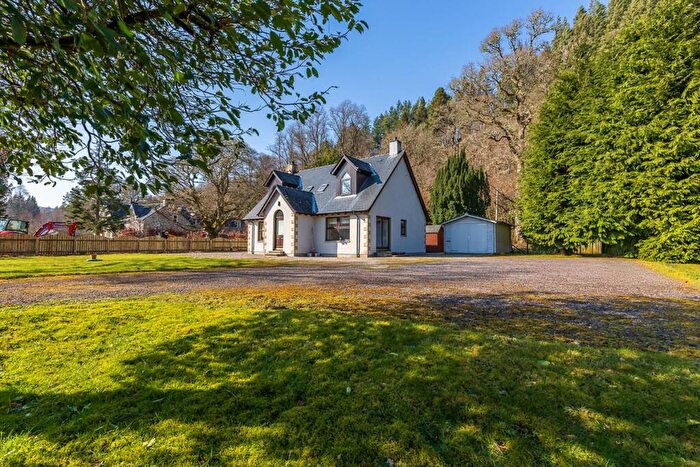 3 Bedroom Detached House For Sale In Tigh Na Braighe, Invergarry, Lochaber, PH35
