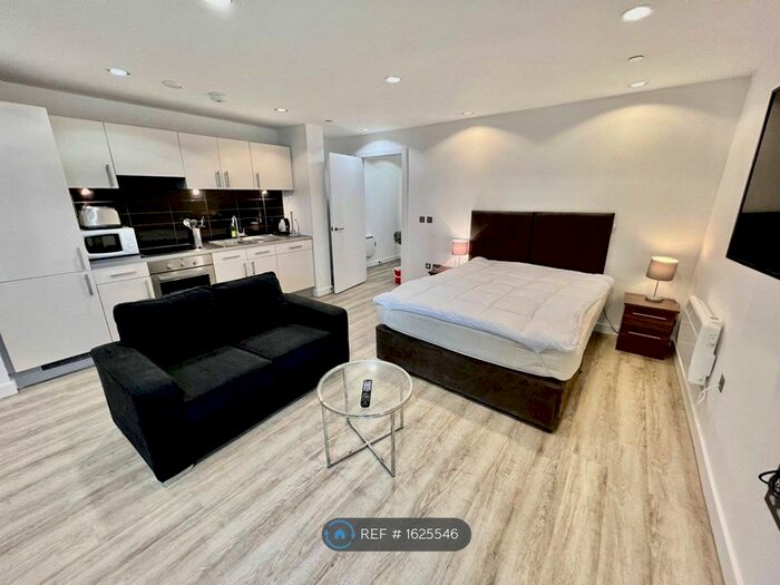 Studio To Rent In The Heart, Media City Uk, Salford, M50