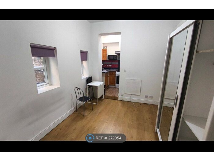 Studio To Rent In High Street, London, W3
