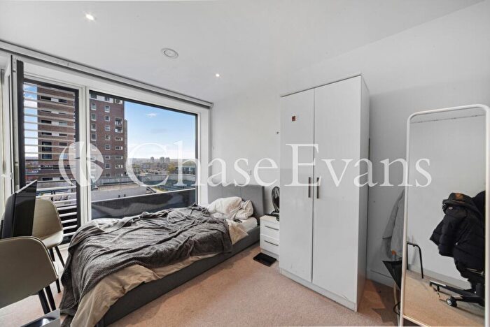 2 Bedroom Flat For Sale In Elephant Park, Deacon Street, Elephant And Castle, London, SE17