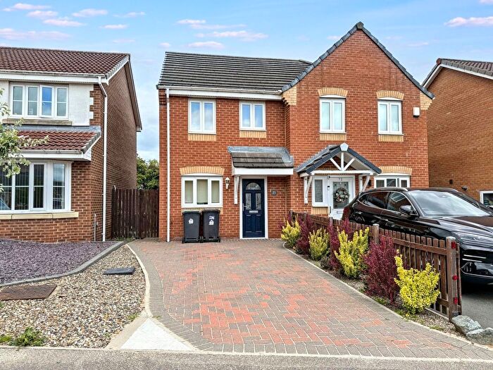 2 Bedroom Semi-Detached House For Sale In Winford Grove, Wingate, TS28