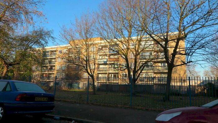 3 Bedroom Apartment To Rent In Dacca Street, Deptford, SE8