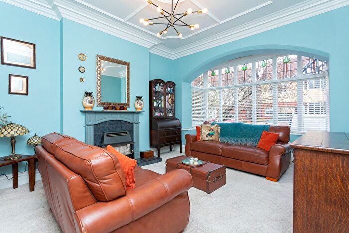 6 Bedroom Semi-Detached House For Sale In Park Road, Lytham St Annes, FY8