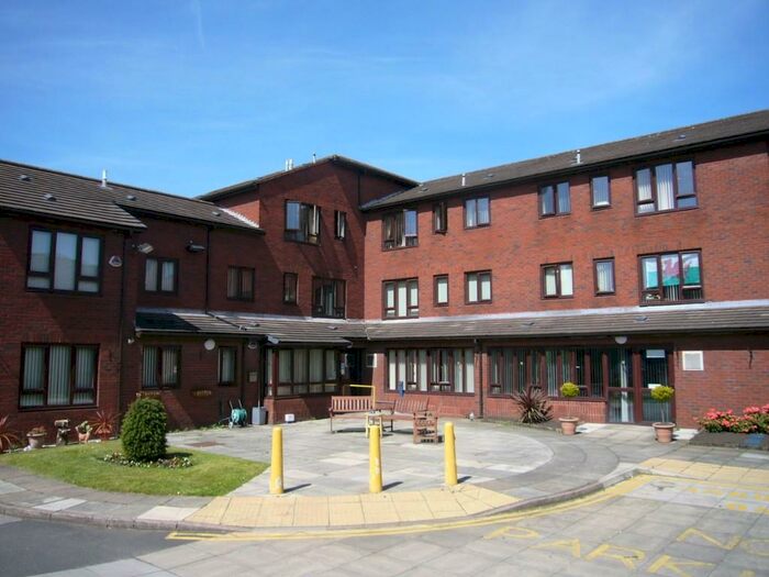 1 Bedroom Sheltered Housing To Rent In Sunlight Street, Liverpool, Merseyside, L6