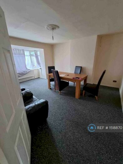 3 Bedroom Semi-Detached House To Rent In Ullswater Drive, Middleton, Manchester, M24