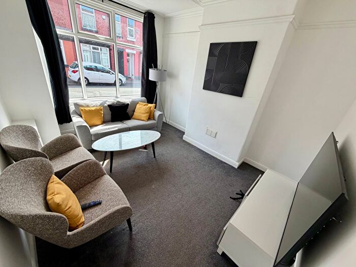 3 Bedroom Property To Rent In Braemar Road, Manchester, M14