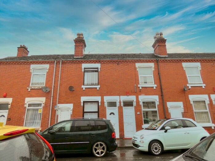 4 Bedroom Terraced House To Rent In Wellesley Street, Hanley, Stoke-On-Trent, ST1
