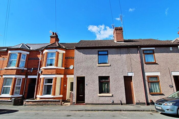 3 Bedroom Terraced House For Sale In Caldecott Street, Rugby, CV21