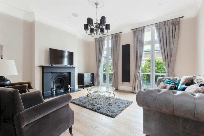 4 Bedroom Terraced House To Rent In Gunter Grove, London, SW10
