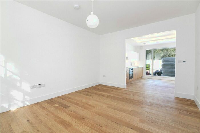 1 Bedroom Flat To Rent In Chiswick High Road, London, W4