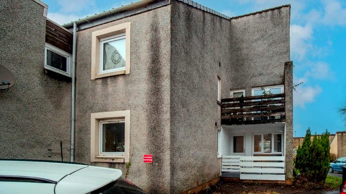 2 Bedroom Flat To Rent In Lennox Avenue, Milngavie, East Dunbartonshire, G62