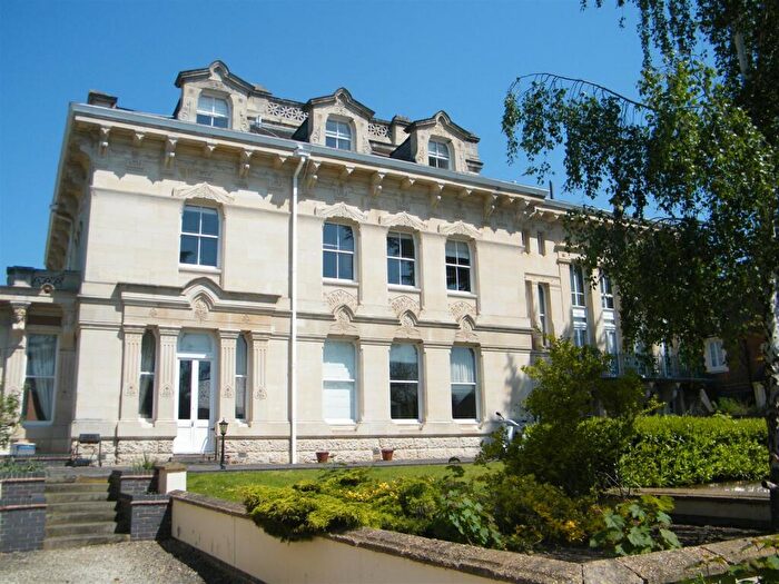 2 Bedroom Apartment To Rent In Copps Road, Leamington, CV32