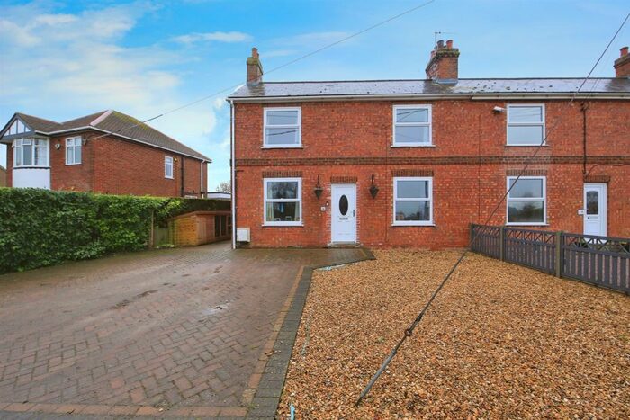 3 Bedroom Semi-Detached House For Sale In Northorpe Road, Donington, Spalding, PE11