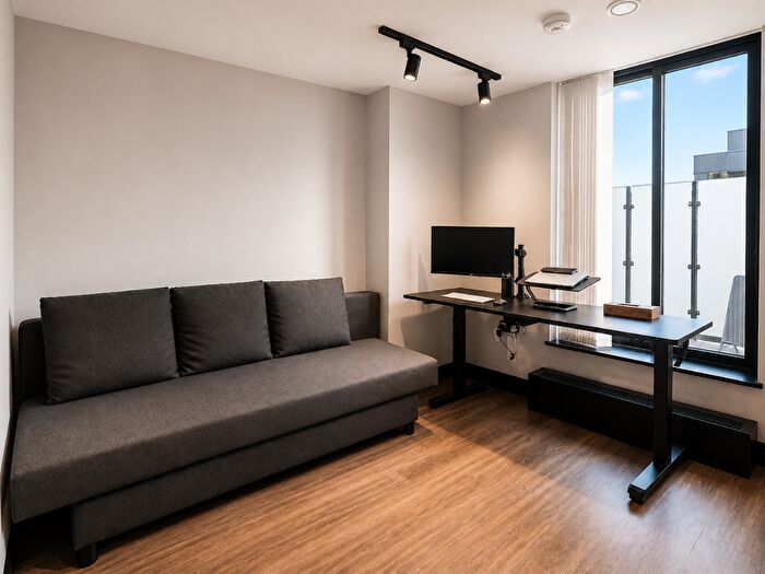 1 Bedroom Flat To Rent In Tower Bridge Road, London, SE1