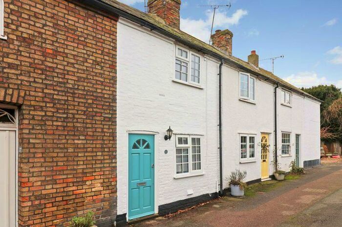 2 Bedroom Terraced House For Sale In Union Road, Bridge, CT4