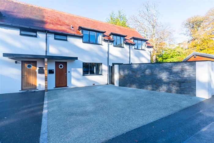 3 Bedroom Semi Detached House For Sale In Western Road, Branksome Park, BH13