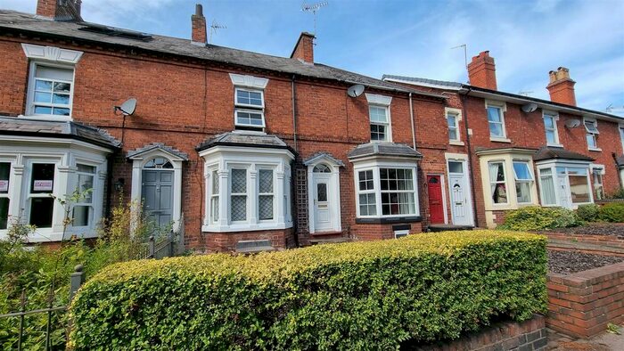 3 Bedroom Terraced House To Rent In Chester Road North, Kidderminster, DY10