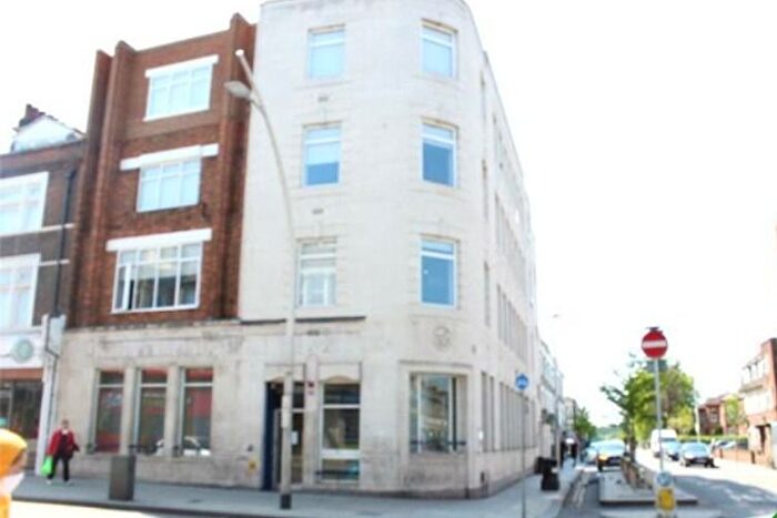 1 Bedroom Flat To Rent In Bank Chambers House, A Cranbrook Road, Ilford, Greater London, IG1