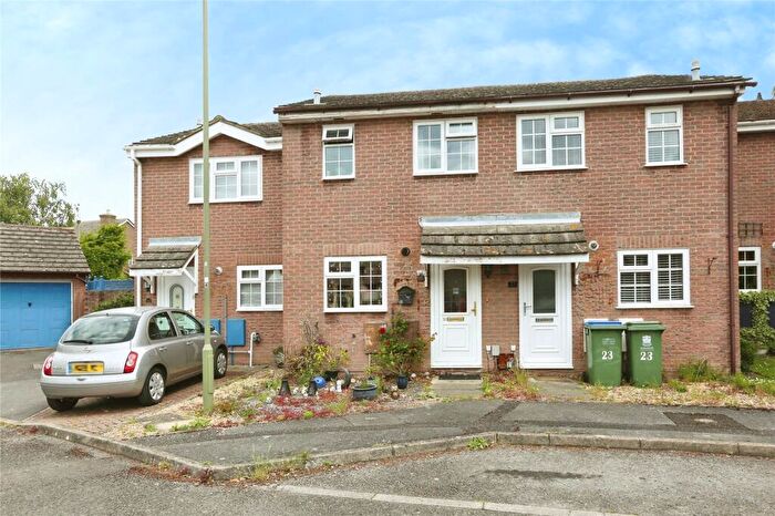 2 Bedroom Terraced House For Sale In Bluebell Close, Locks Heath, Southampton, Hampshire, SO31