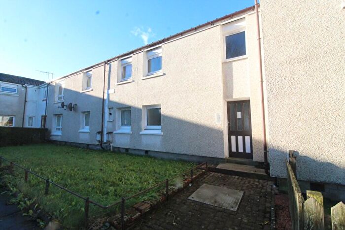 2 Bedroom Flat To Rent In Dunvegan Place, Irvine, Ayrshire, KA12