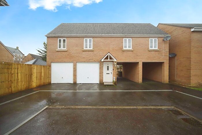 2 Bedroom Property For Sale In Mill House Road, Norton Fitzwarren, Taunton, TA2