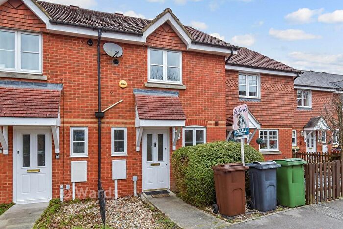 2 Bedroom Terraced House For Sale In Stagshaw Close, Maidstone, Kent, ME15