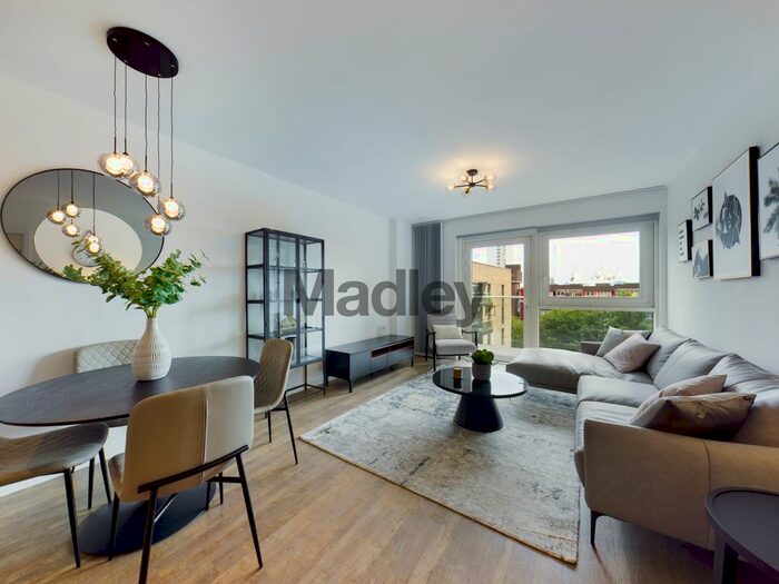 2 Bedroom Flat To Rent In Naomi Street, London, SE8