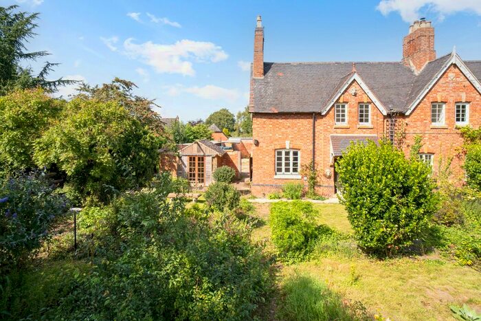 2 Bedroom Detached House For Sale In Wormleighton, Southam, CV47