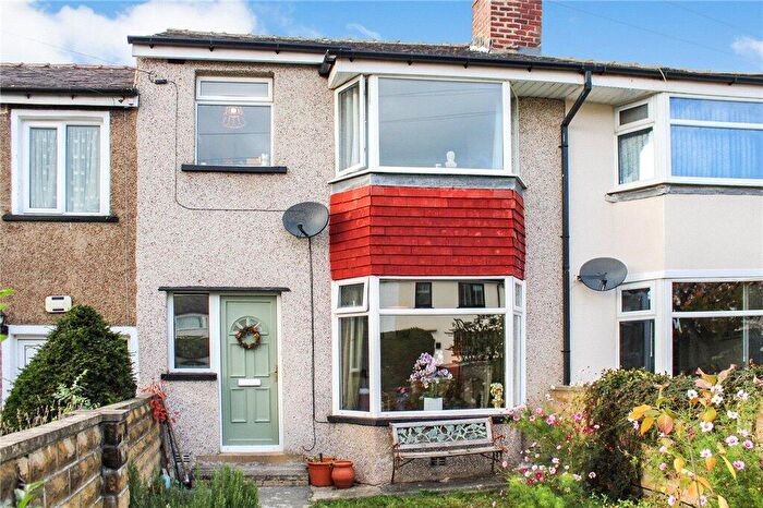 3 Bedroom Town House For Sale In Beauvais Drive, Riddlesden, Keighley, West Yorkshire, BD20