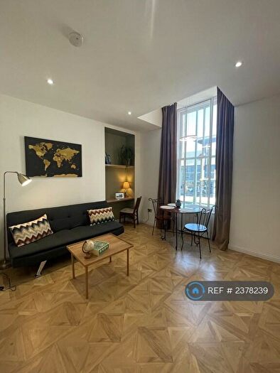 1 Bedroom Flat To Rent In Guild Street, Aberdeen, AB11