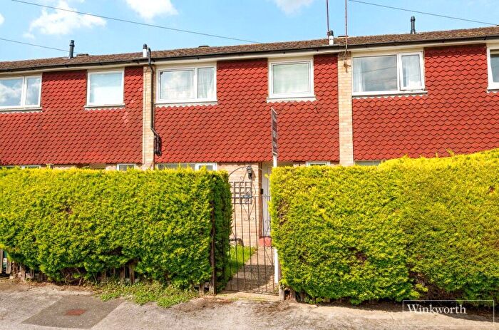 3 Bedroom Terraced House For Sale In Leacroft, Sunningdale, Berkshire, SL5