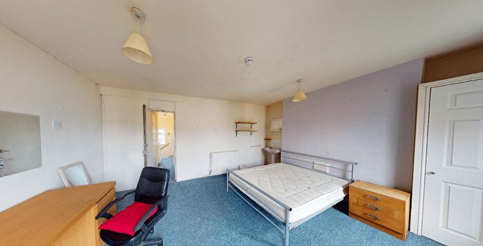 5 Bedroom Terraced House To Rent In Nottingham, NG7