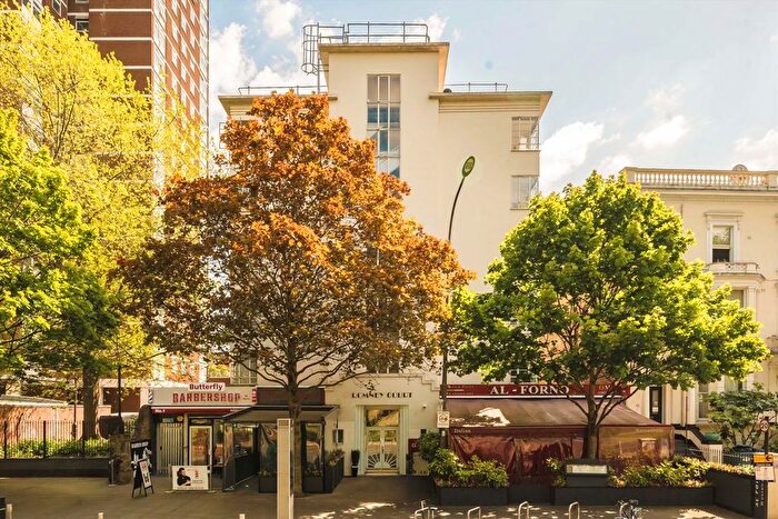 1 Bedroom Flat To Rent In Shepherds Bush Green, Shepherds Bush Green, W12