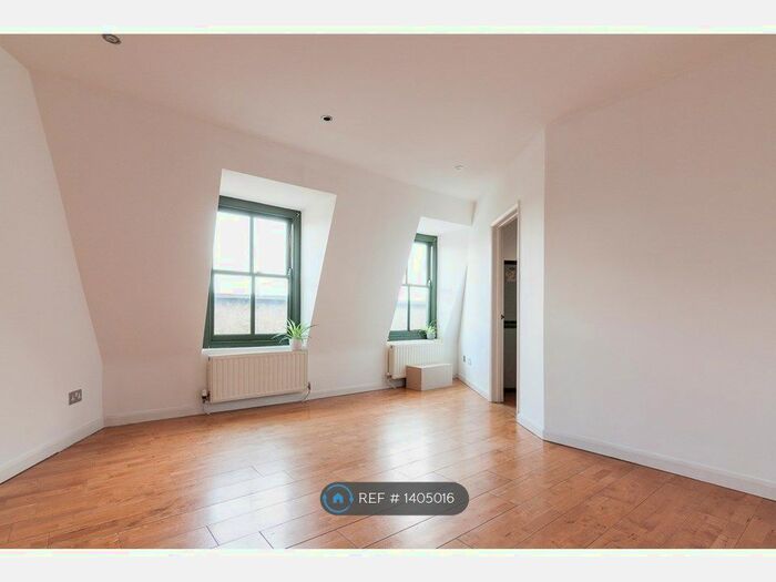 1 Bedroom Flat To Rent In High Road Leytonstone, London, E11