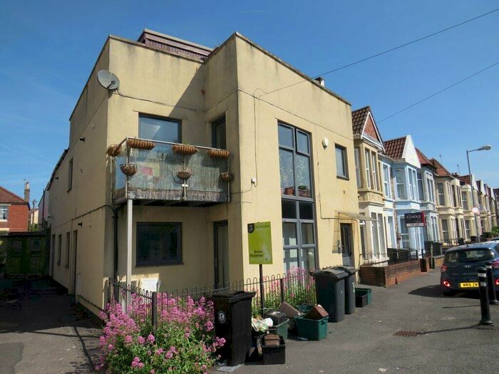 1 Bedroom Apartment To Rent In Bedminster, Atlas Road, BS3