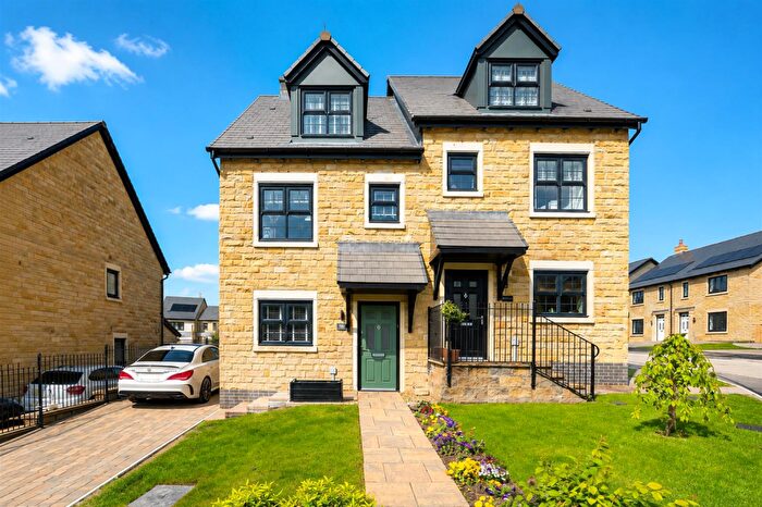 3 Bedroom Semi-Detached House For Sale In Great Clough Drive, Loveclough, Rossendale, BB4
