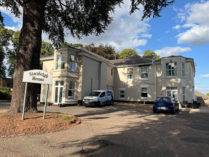 1 Bedroom Flat For Sale In Stanleigh Gardens, Donisthorpe, DE12