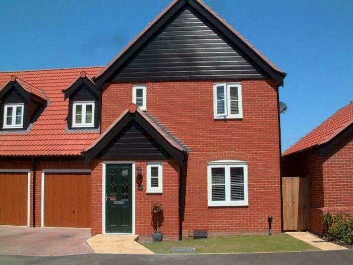 3 Bedroom Semi-Detached House To Rent In Victory Avenue, Bradwell, Great Yarmouth, Norfolk, NR31