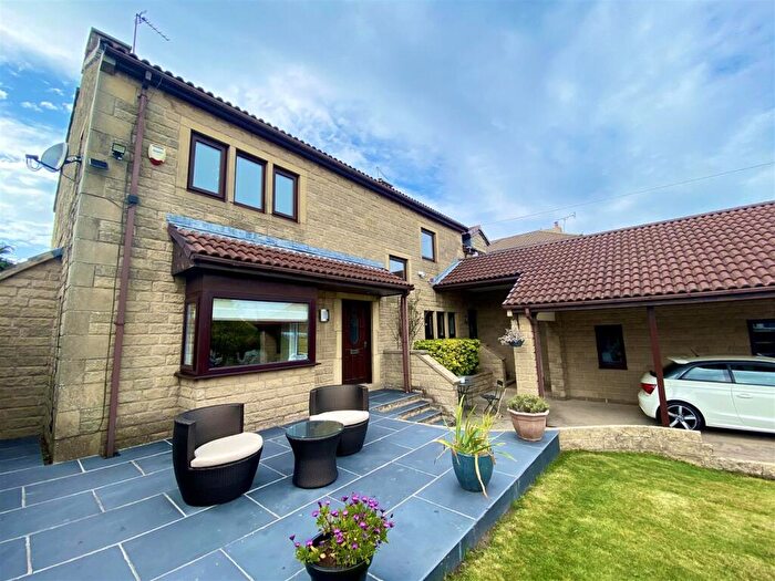 4 Bedroom Detached House To Rent In Walseker Lane, Woodall, Sheffield, S26