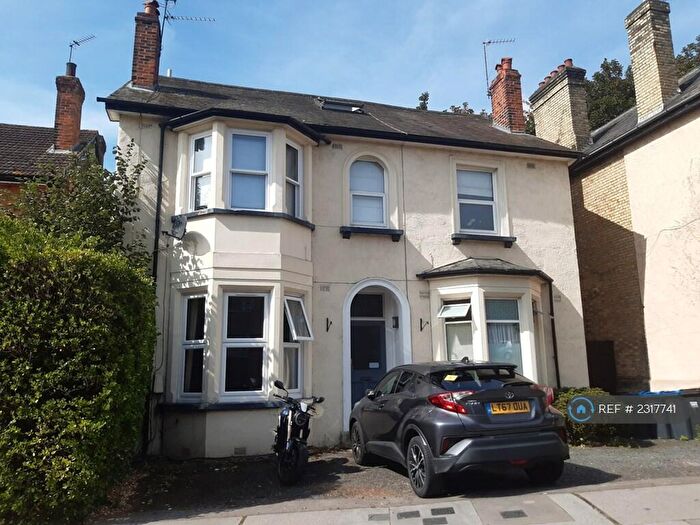 1 Bedroom Flat To Rent In Heathfield Road, Croydon, CR0