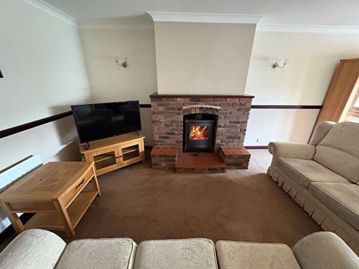 2 Bedroom Detached Bungalow For Sale In Tennyson Avenue, Chase Terrace, Burntwood, WS7