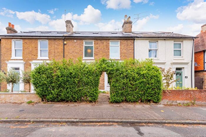 4 Bedroom Semi Detached House For Sale In Vicarage Road, Maidenhead, SL6