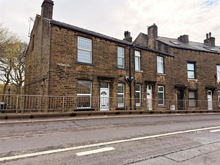 1 Bedroom End Of Terrace House To Rent In Linden Place, Sowerby Bridge, HX6