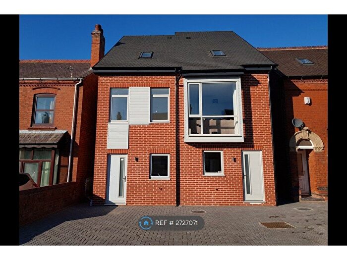 4 Bedroom Semi-detached House To Rent In Ashby Road, Donisthorpe, Swadlincote, DE12