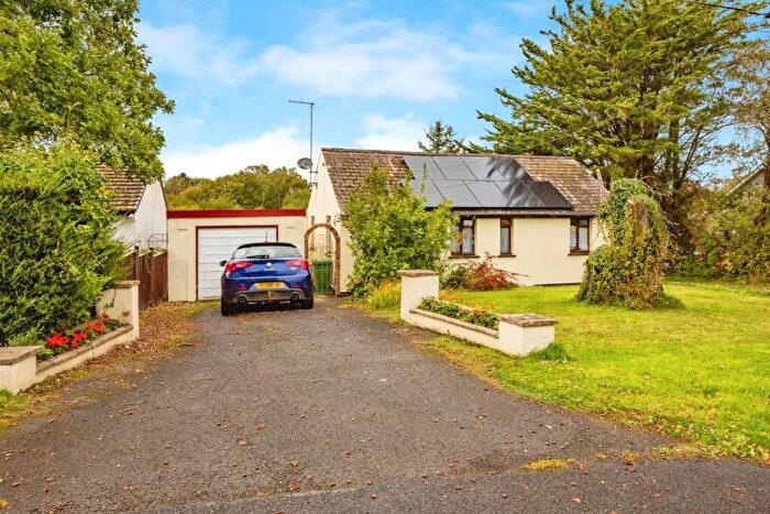2 Bedroom Bungalow For Sale In Llangoedmor, Cardigan, Ceredigion, SA43